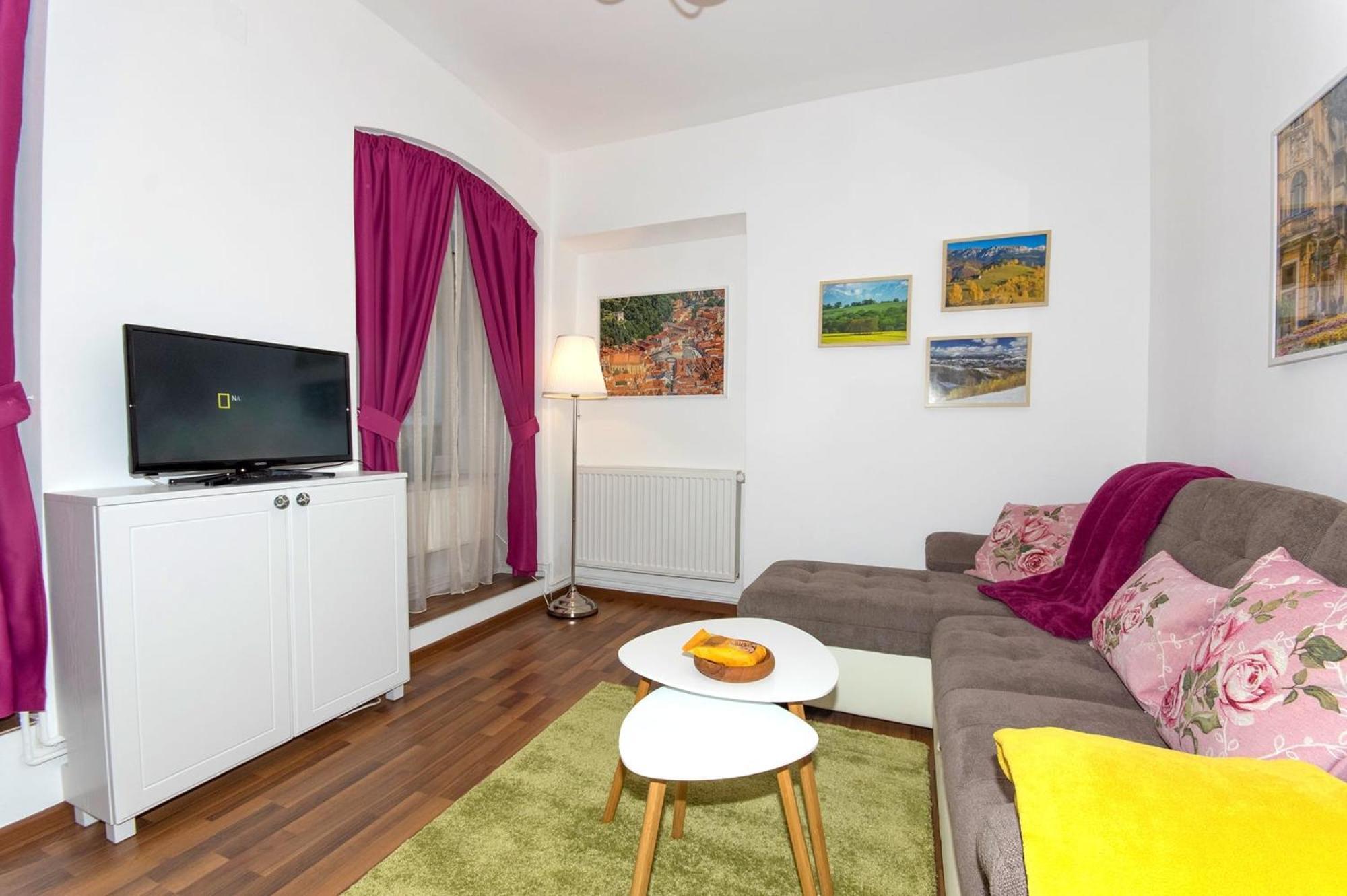 John Residence Apartment Brasov With Parking Option Eksteriør bilde